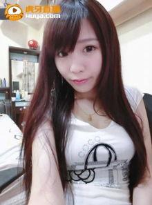 lol虎牙直播女主播